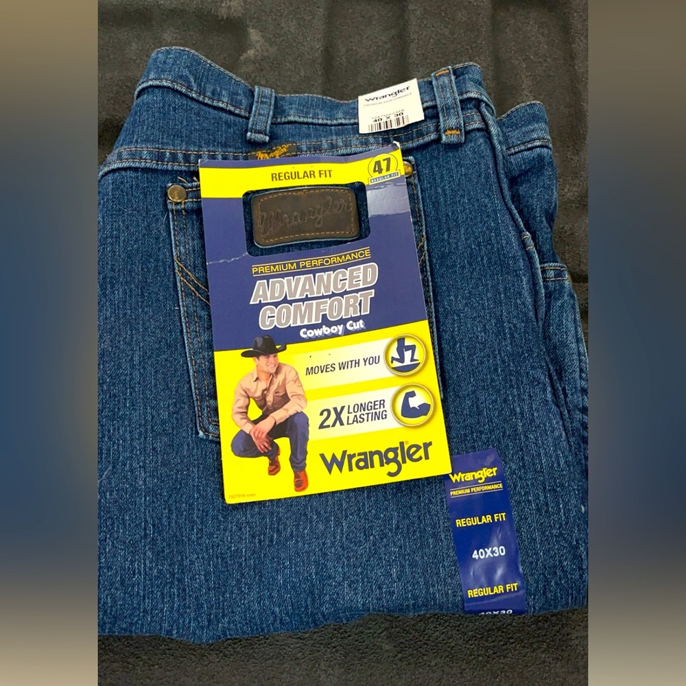 40x30 wrangler 47 advanced comfort cowboy cut